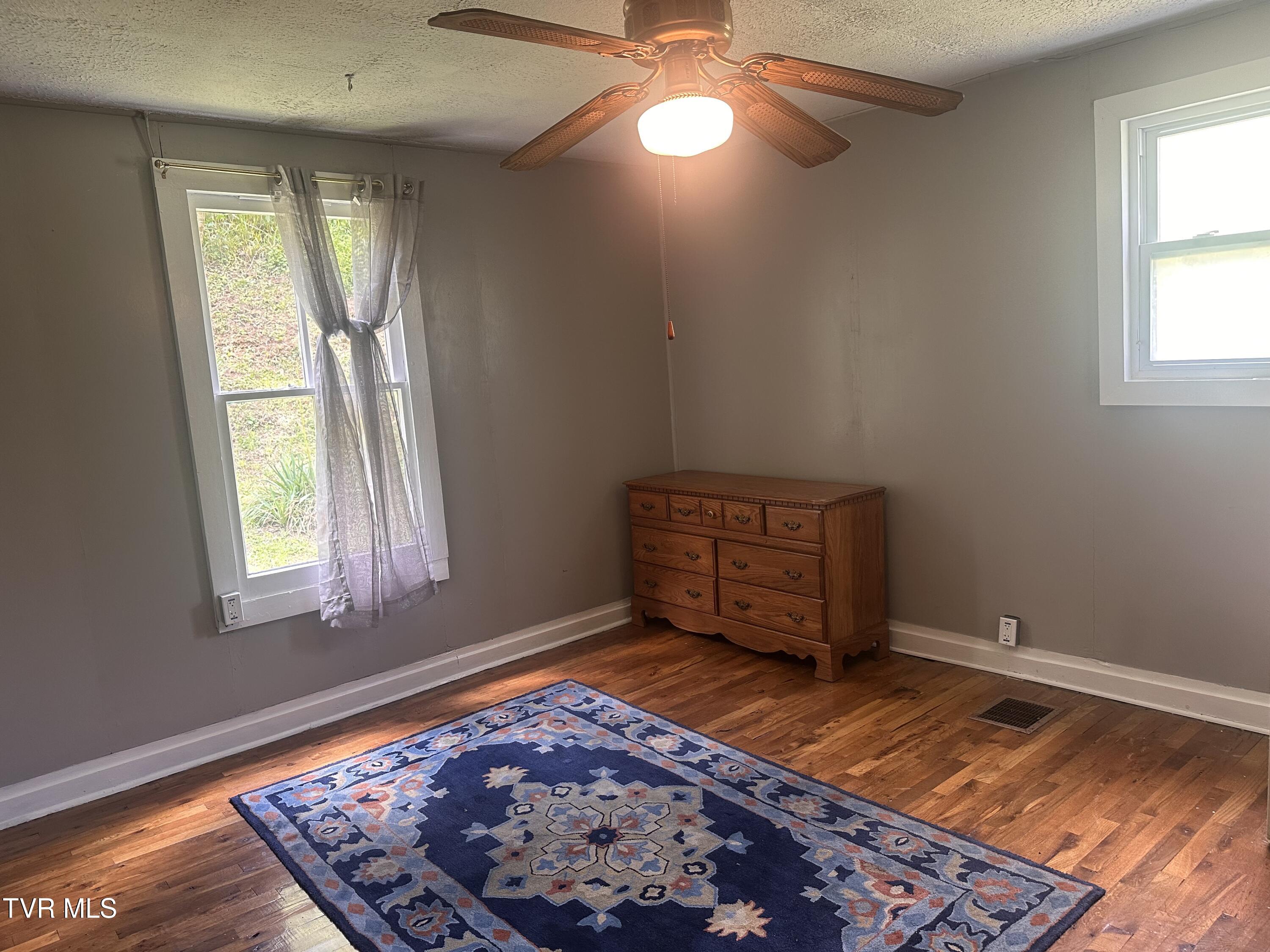 1012 Ward Fork Road Grundy, VA 24614 - Photo 27 of 37 IMG_2968