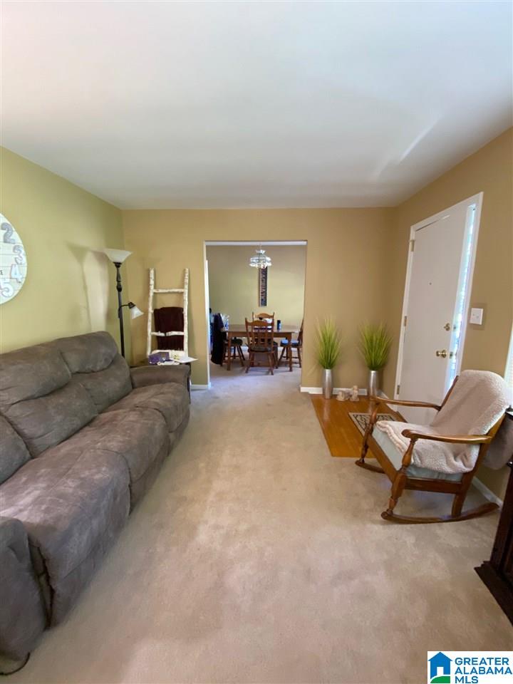 425 20th Avenue Northeast Birmingham, AL 35215 - Photo 3 of 12