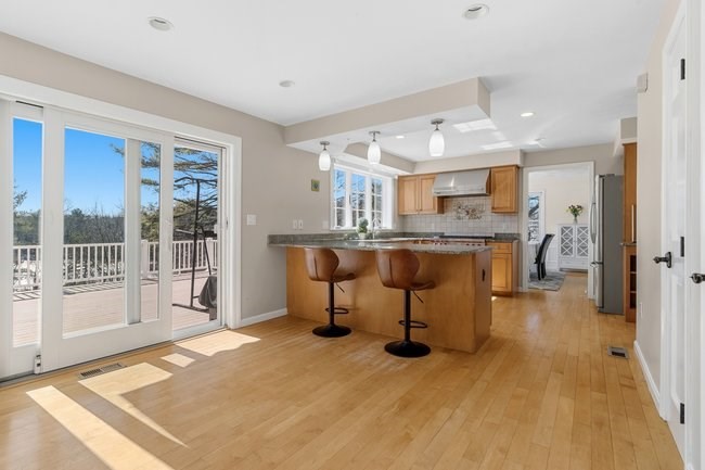 7 Blacksmith Way Saugus, MA 01906 - Photo 7 of 36