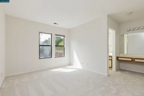 $460,000 | 621 North Villa Way, Walnut Creek, CA 94595