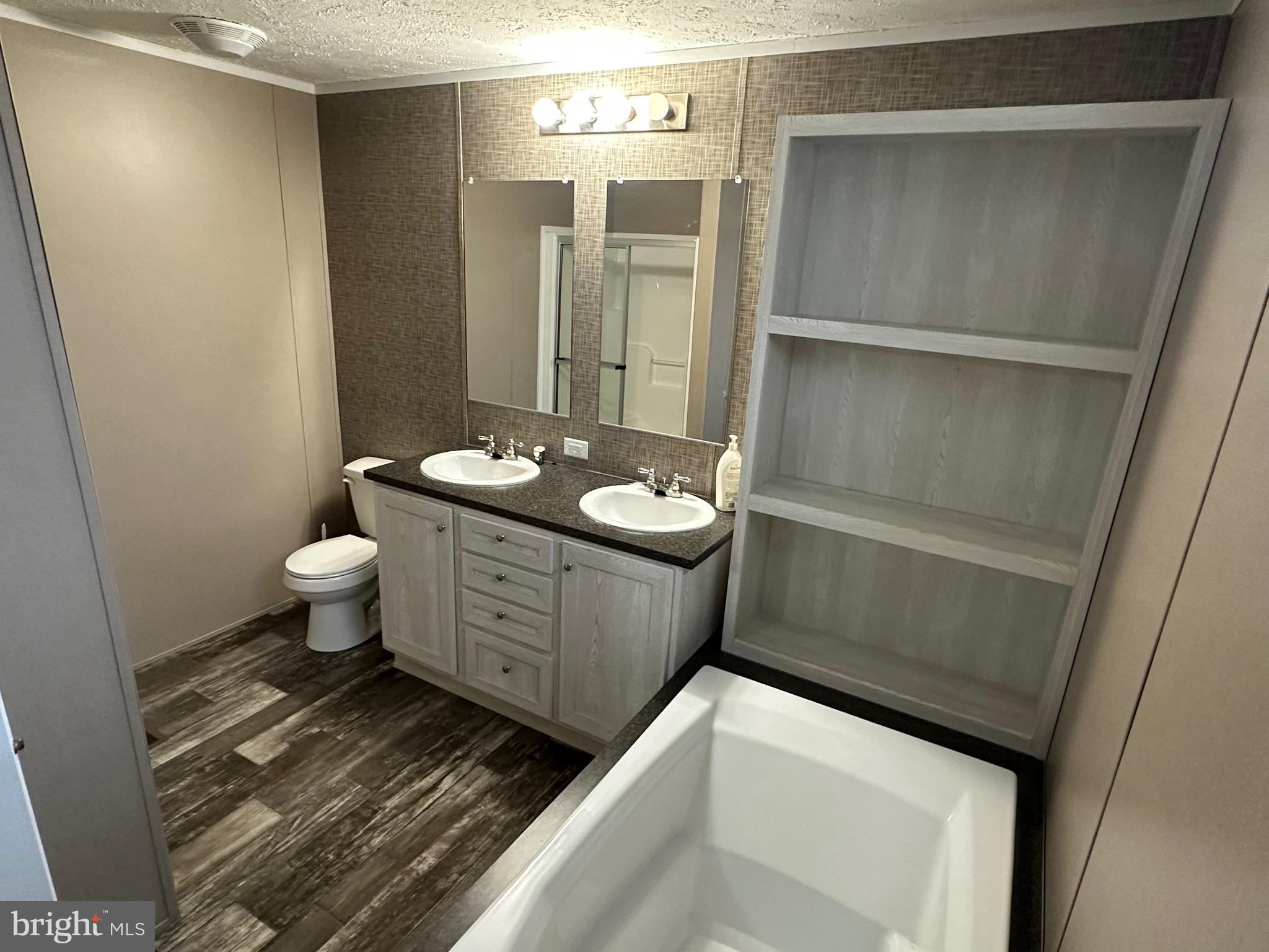 6 Teresa Avenue Rising Sun, MD 21911 - Photo 3 of 16