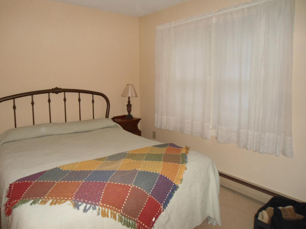 300 Grove Street, Unit 10 Rutland, VT 05701 - Photo 13 of 14