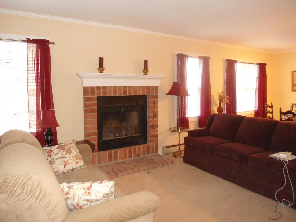 300 Grove Street, Unit 10 Rutland, VT 05701 - Photo 3 of 14