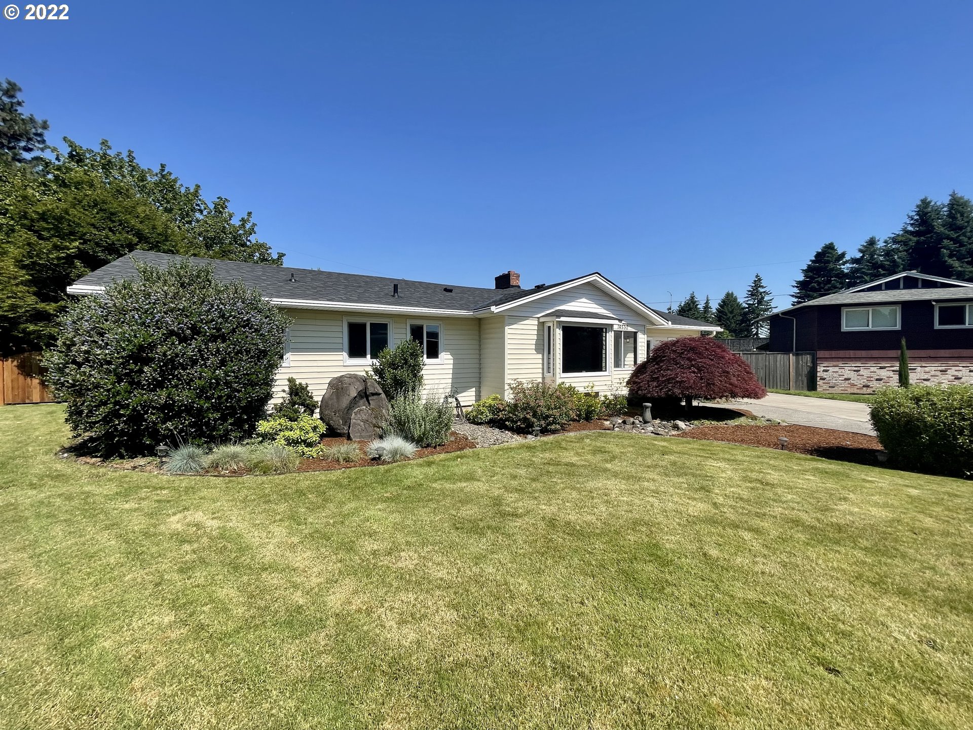 14530 Northeast Knott Court Portland, OR 97230 - Photo 2 of 14