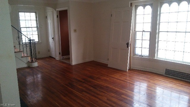3630 Cedarbrook Road Cleveland, OH 44118 - Photo 5 of 9