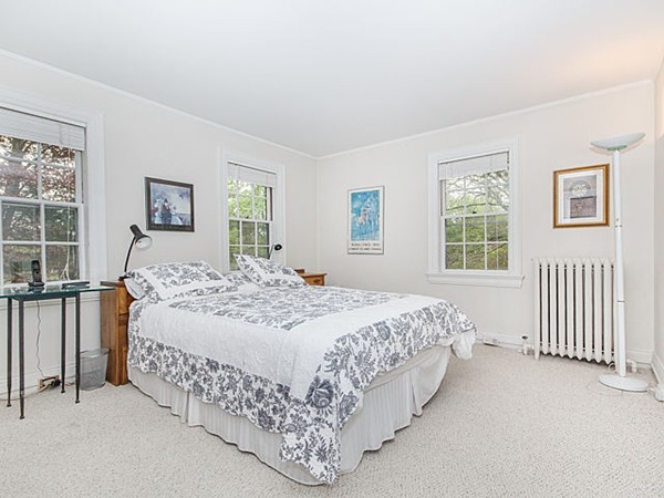29 Dorset Road Newton, MA 02468 - Photo 13 of 27 Gallery Image 13