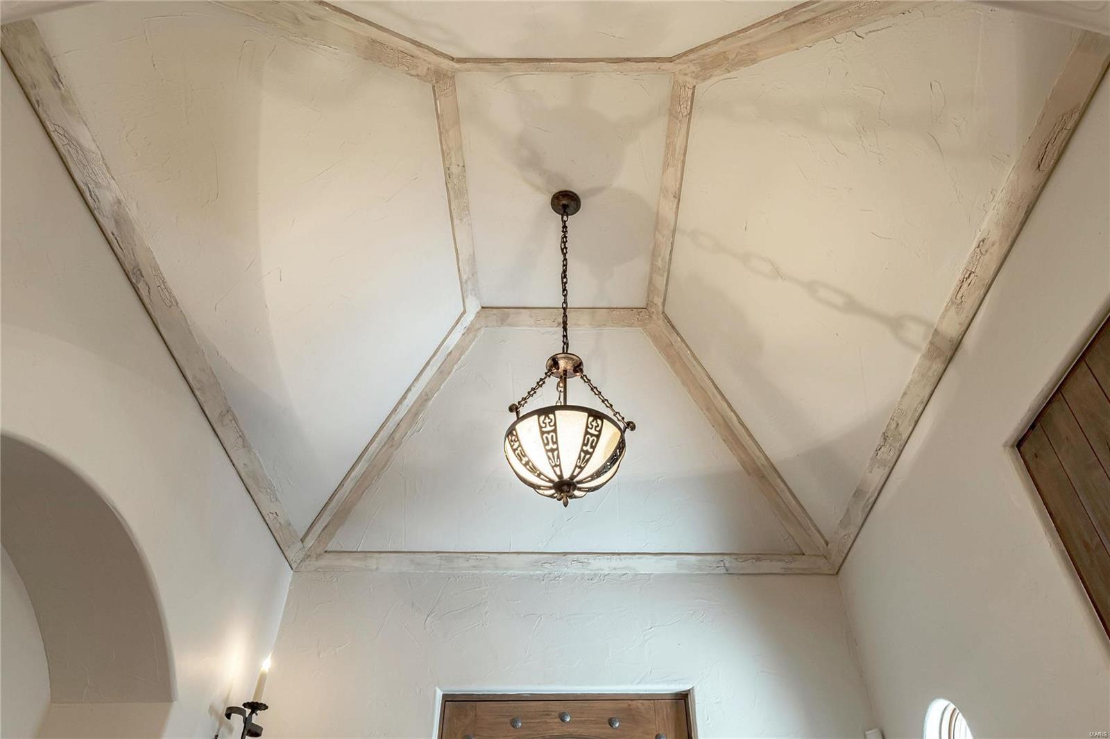 13 Ridgecreek Road Town and Country, MO 63141 - Photo 14 of 57 Gallery Image 14