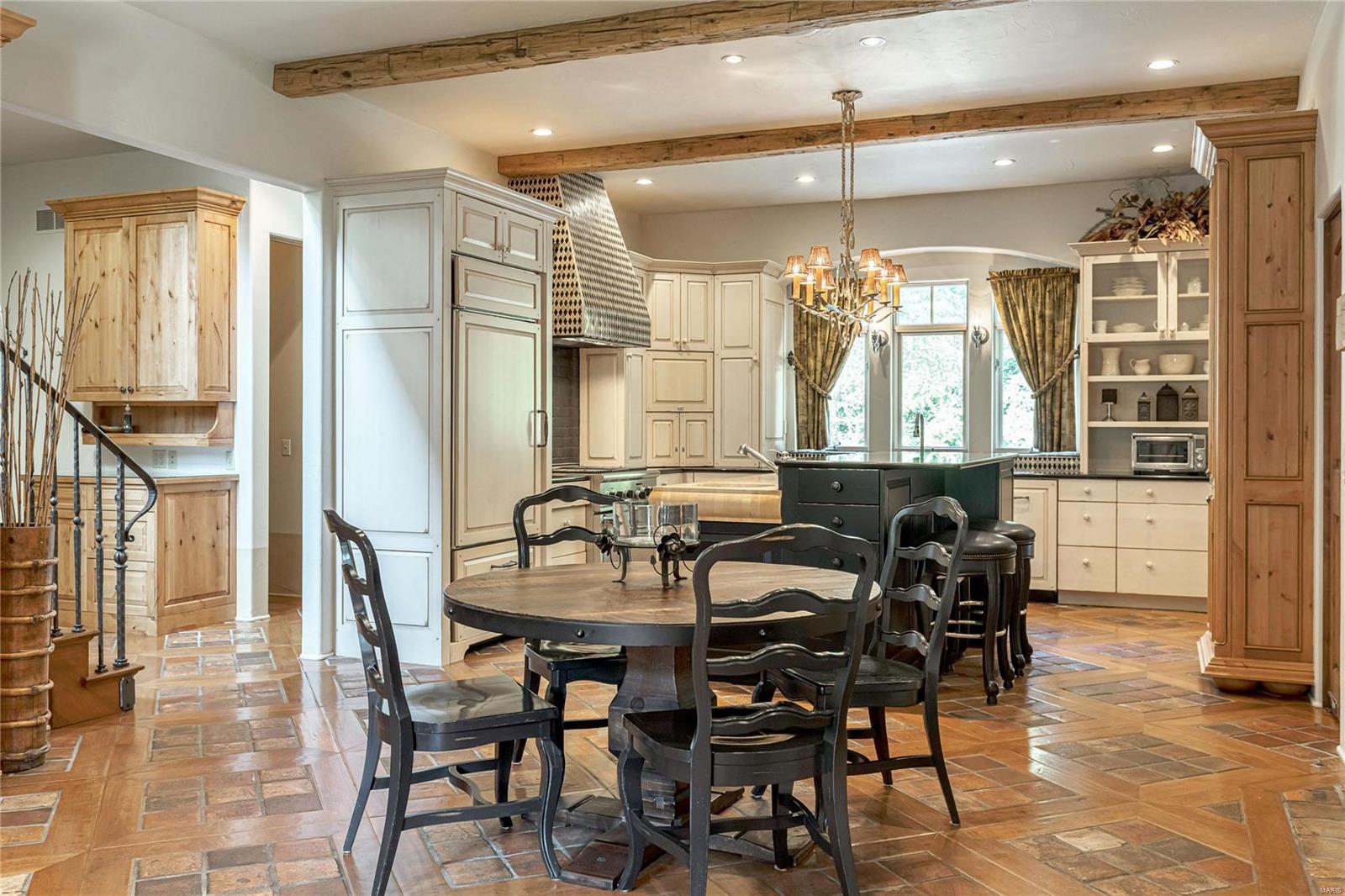 13 Ridgecreek Road Town and Country, MO 63141 - Photo 25 of 57 Gallery Image 25