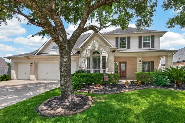 $660,000 | 3301 Sequoia Lake Trail, Pearland, TX 77581