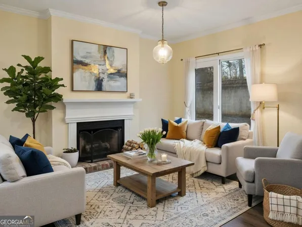 $215,000 | 250 Cleveland Road, Unit 219, Athens, GA 30622