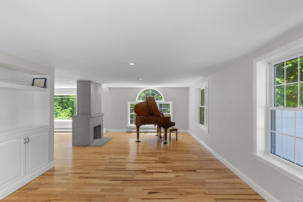 77 Main Street Princeton, MA 01541 - Photo 7 of 35
