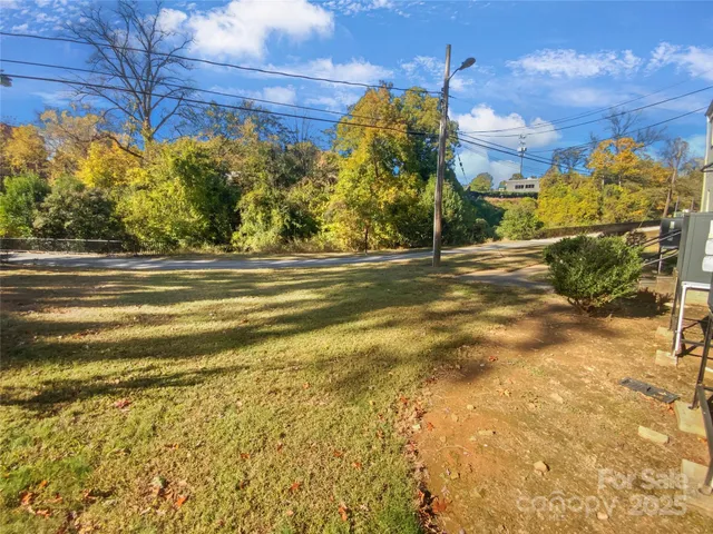 $234,000 | 349 Wakefield Drive, Unit A, Charlotte, NC 28209