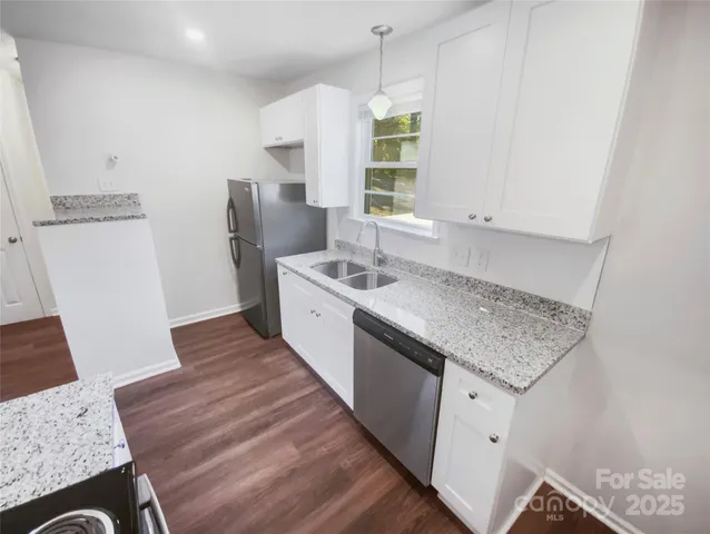 $234,000 | 349 Wakefield Drive, Unit A, Charlotte, NC 28209