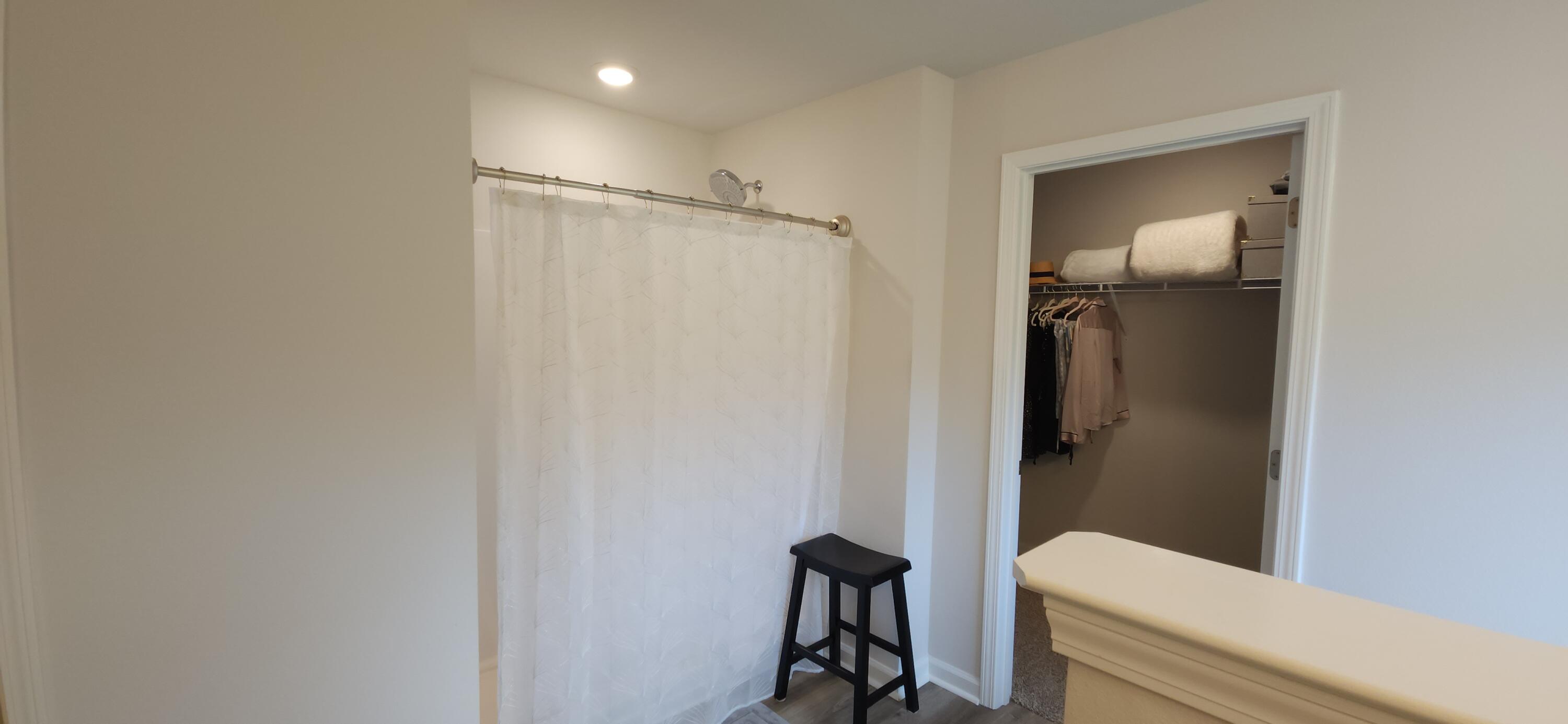 2535 Rutgers Road Crestview, FL 32536 - Photo 23 of 41 Owner's bath