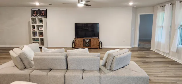 $414,900 | 2535 Rutgers Road, Crestview, FL 32536