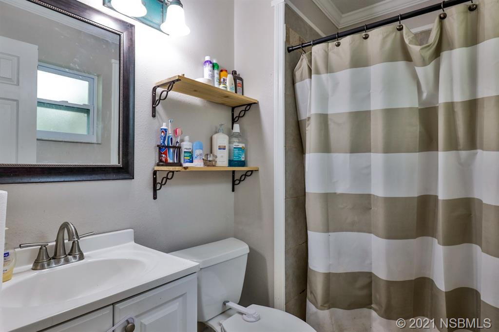 1035 Ruth Drive Edgewater, FL 32132 - Photo 19 of 28 Gallery Image 19