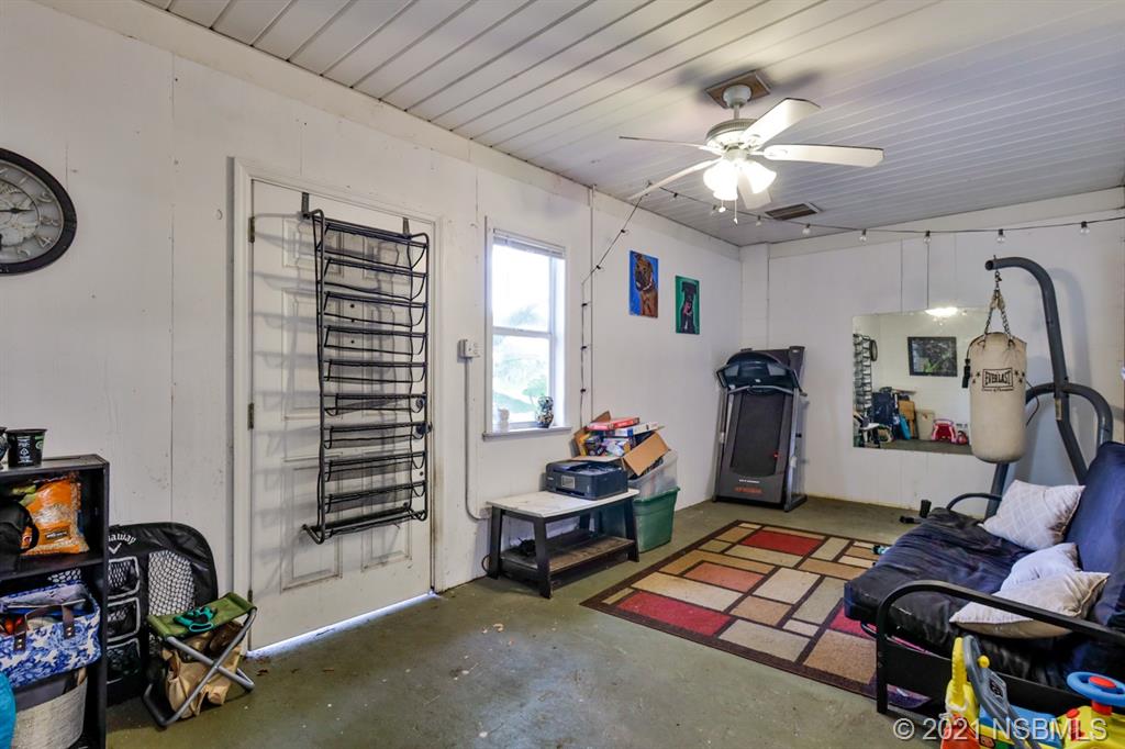 1035 Ruth Drive Edgewater, FL 32132 - Photo 23 of 28 Gallery Image 23