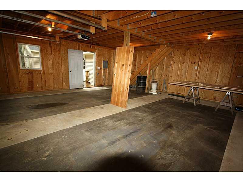 3 Carlisle Road Boothbay, ME 04537 - Photo 21 of 22 Garage. The large garage has ample...