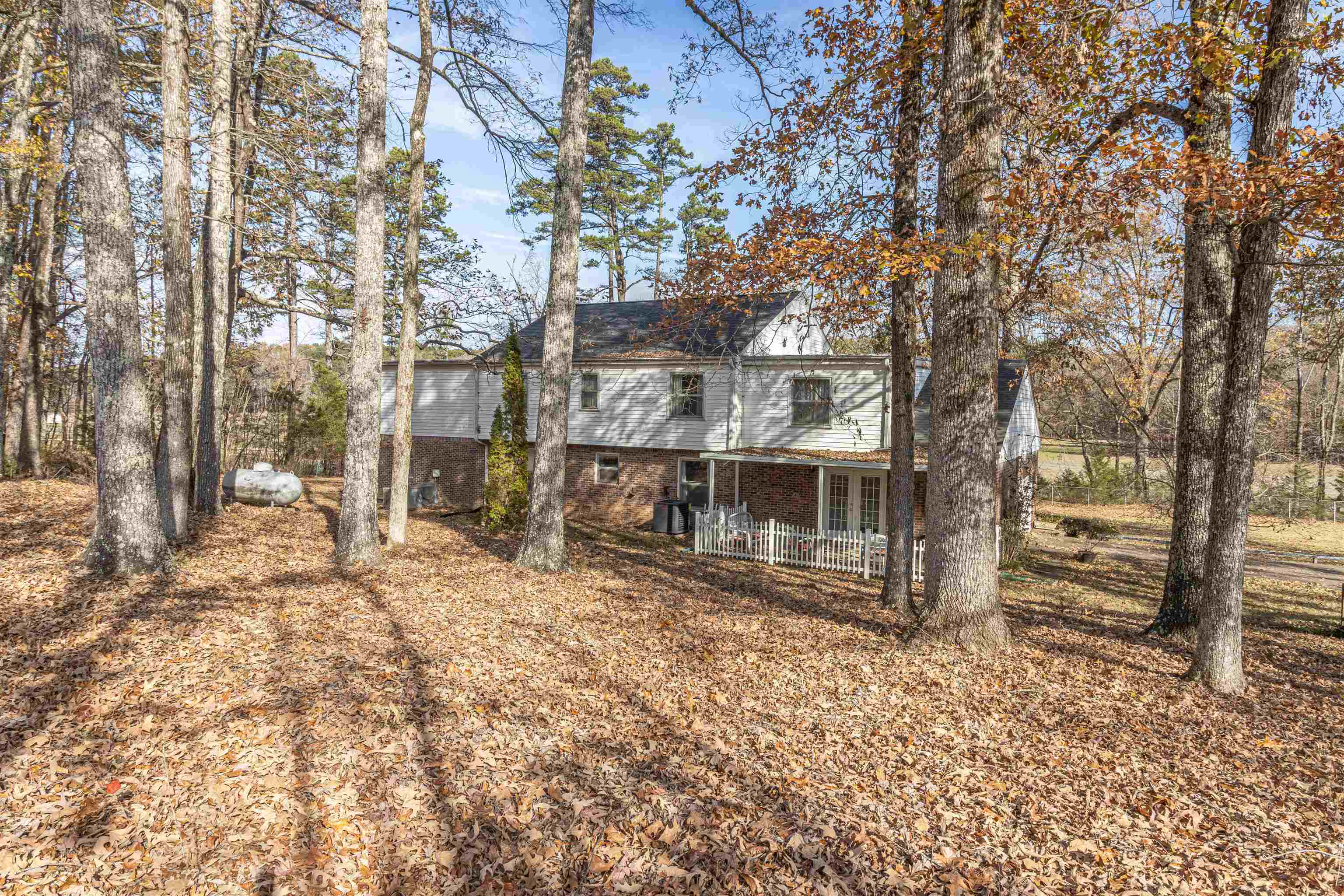 641 Lake Field Road Selmer, TN 38375 - Photo 30 of 36 Gallery Image 30