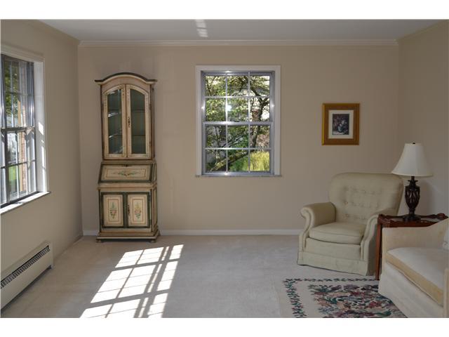 5146 Fall Creek Road Indianapolis, IN 46220 - Photo 4 of 13