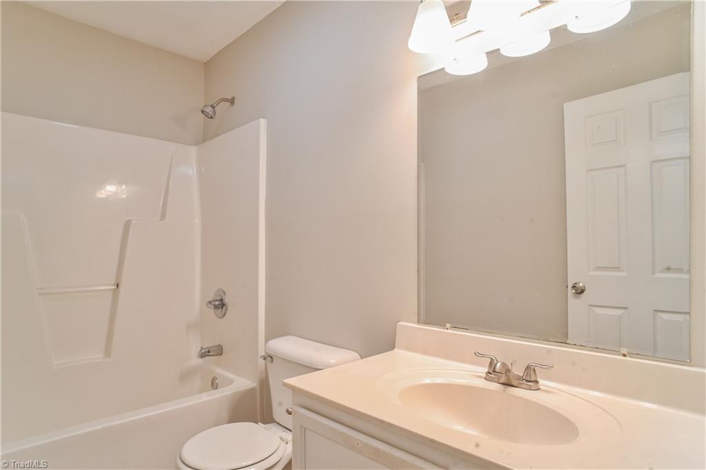 1634 North Hamilton Street High Point, NC 27262 - Photo 13 of 15