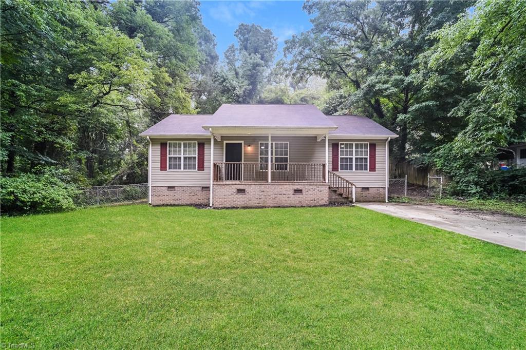 1634 North Hamilton Street High Point, NC 27262 - Photo 2 of 15