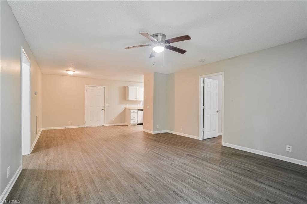 1634 North Hamilton Street High Point, NC 27262 - Photo 3 of 15