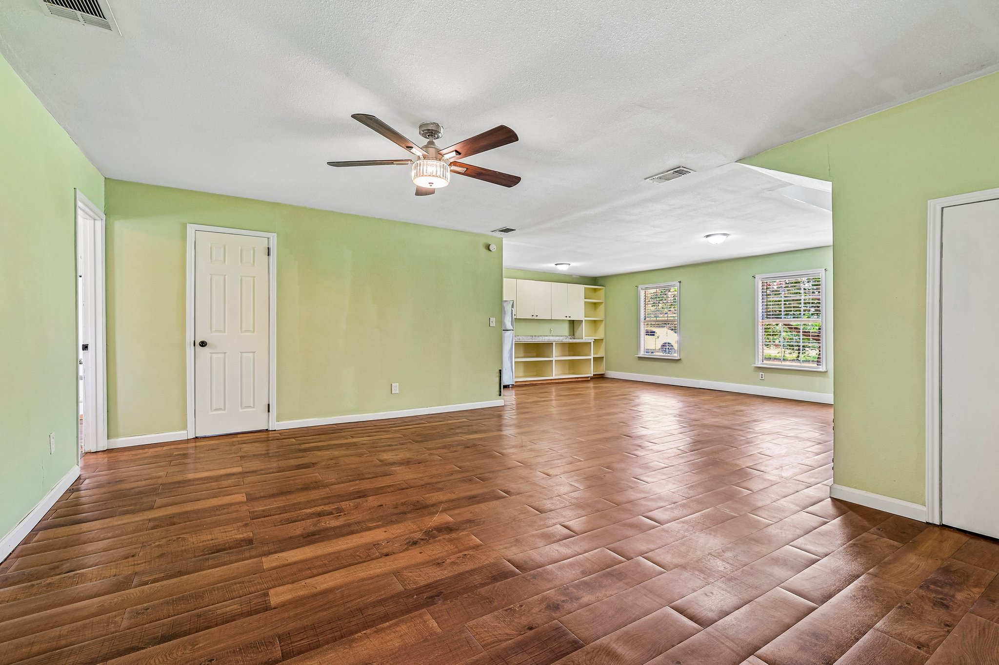 122 Dodd Preston Road Elgin, TX 78621 - Photo 15 of 37