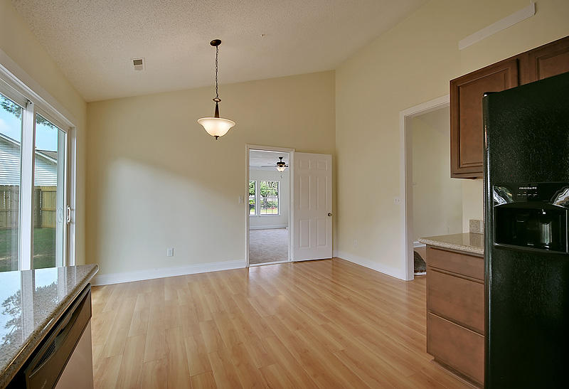 8412 Waltham Road North Charleston, SC 29406 - Photo 16 of 25 312_315-copy