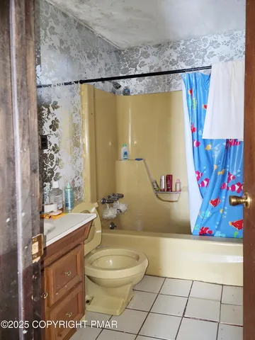 $149,999 | 1686 Moonbeam Terrace, Tobyhanna, PA 18466