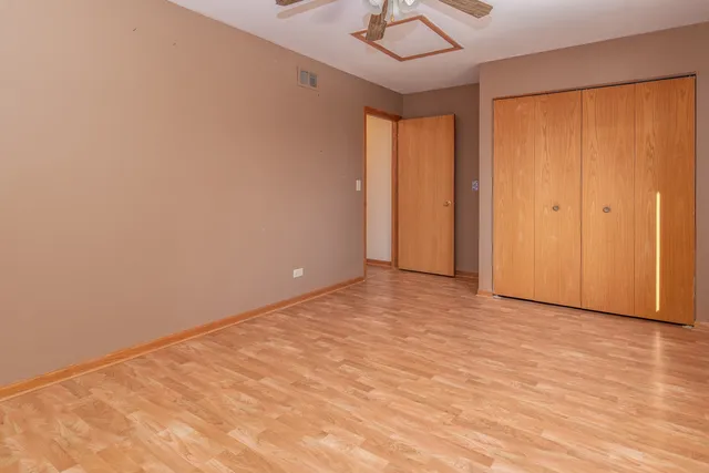 $390,000 | 97 Mark Lane, Fox Lake, IL 60020