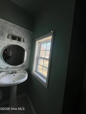 $165,000 | 915 St David Street, Tarboro, NC 27886