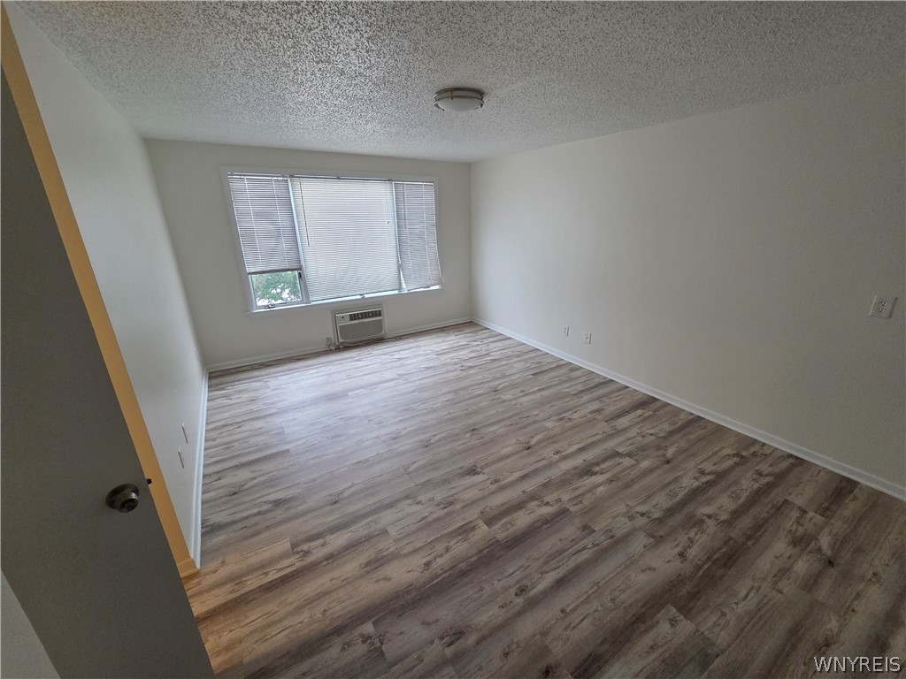 255 Portage Road Lewiston, NY 14092 - Photo 3 of 15