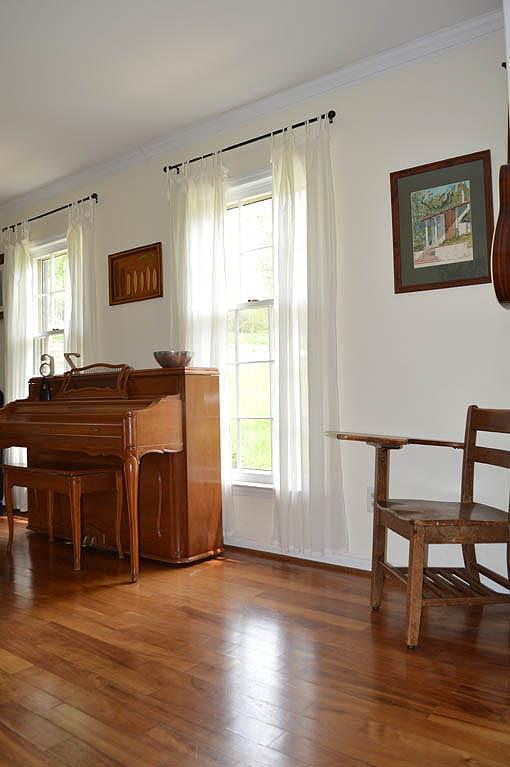 121 Sandymead Road Matthews, NC 28105 - Photo 7 of 24 Gallery Image 7