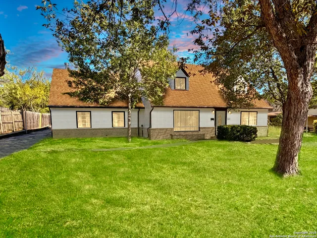 $419,900 | 351 Ave Maria Drive, San Antonio, TX 78216