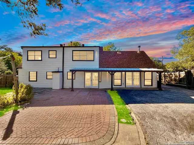 $419,900 | 351 Ave Maria Drive, San Antonio, TX 78216