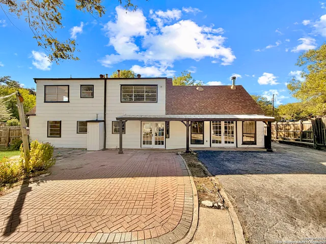 $419,900 | 351 Ave Maria Drive, San Antonio, TX 78216