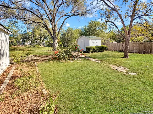 $419,900 | 351 Ave Maria Drive, San Antonio, TX 78216