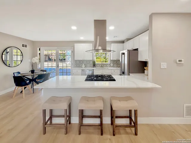 $419,900 | 351 Ave Maria Drive, San Antonio, TX 78216