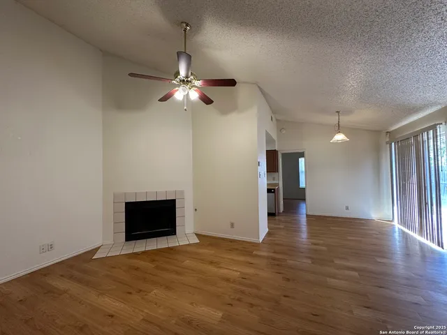 $1,295 | 9933 Ardash Lane, San Antonio, TX 78250