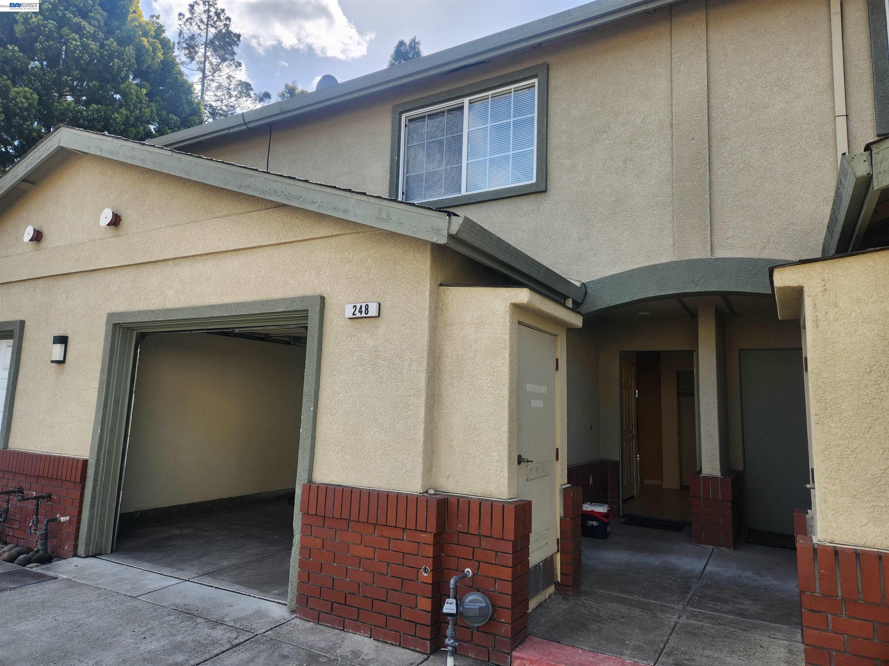 252 Lansing Way Hayward, CA 94541 - Photo 1 of 24