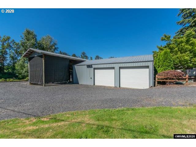 32704 Berlin Road Lebanon, OR 97355 - Photo 2 of 32 Gallery Image 2
