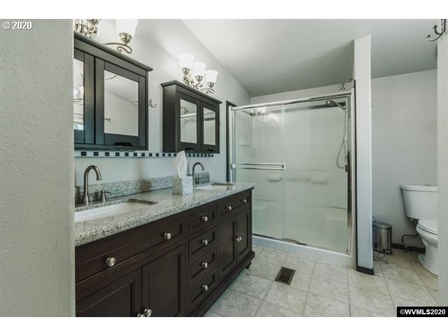 32704 Berlin Road Lebanon, OR 97355 - Photo 16 of 32 Gallery Image 16