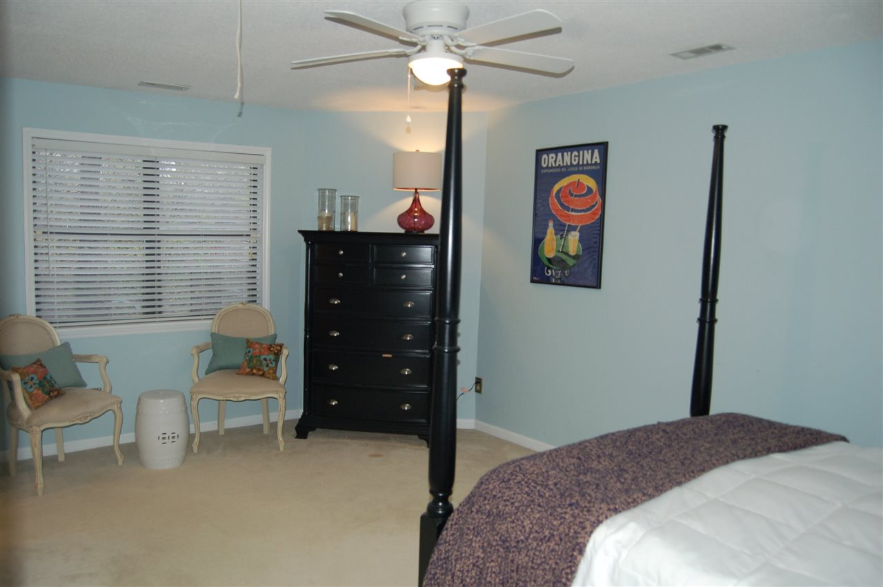 5400 Scenic View Lane Raleigh, NC 27612 - Photo 12 of 25 Photo 12