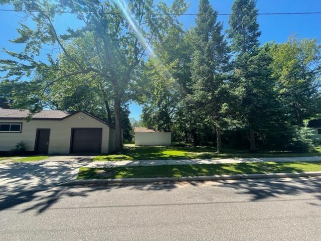 302 Sutliff Avenue Rhinelander, WI 54501 - Photo 31 of 32 Gallery Image 31
