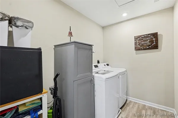 $394,900 | 1210 Sir Barton Court, Memphis, IN 47143