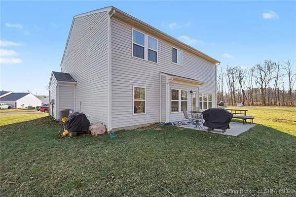 $394,900 | 1210 Sir Barton Court, Memphis, IN 47143