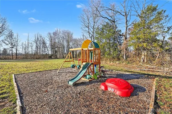 $394,900 | 1210 Sir Barton Court, Memphis, IN 47143