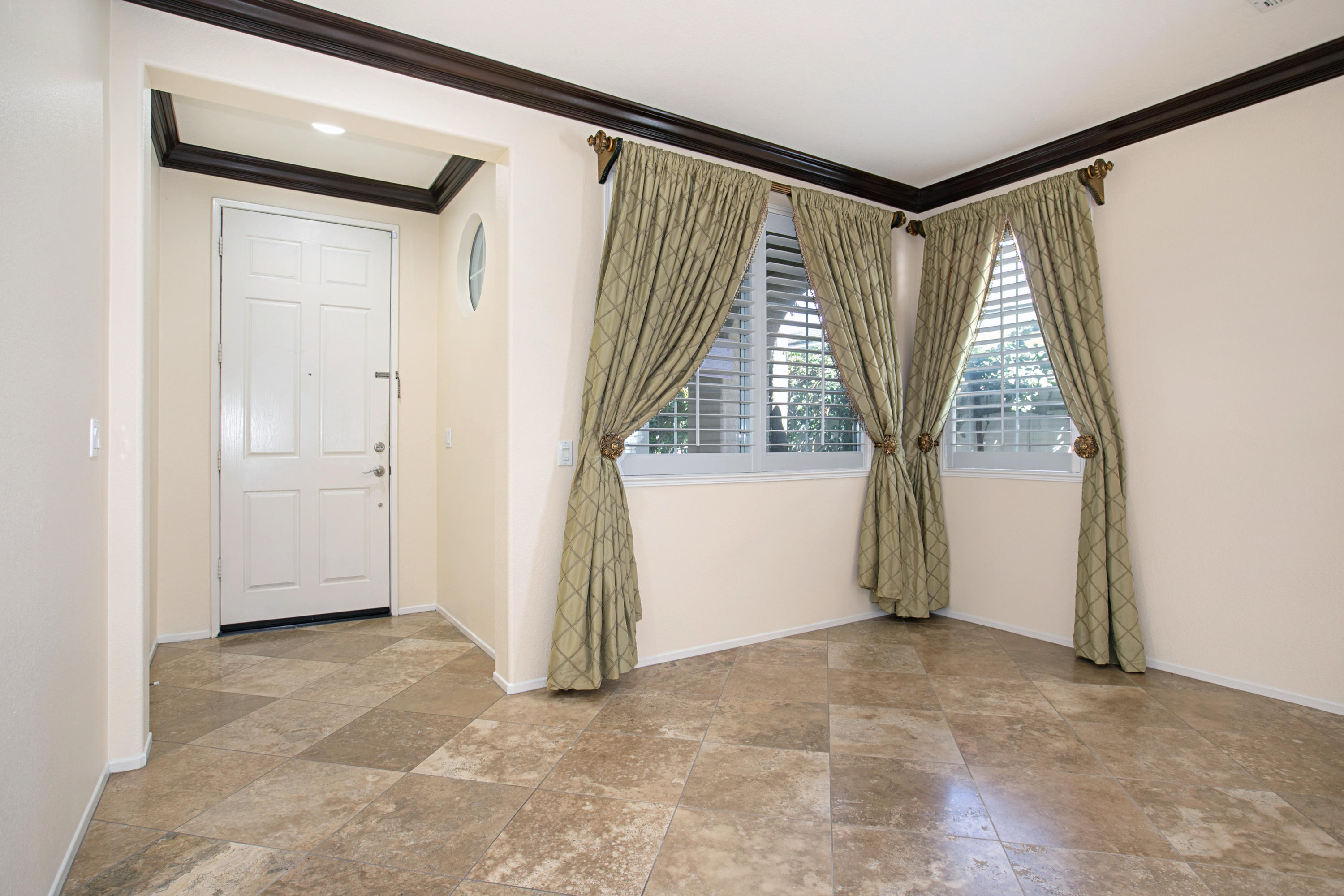 1964 Indiana Drive Oxnard, CA 93036 - Photo 3 of 46 an empty room with windows