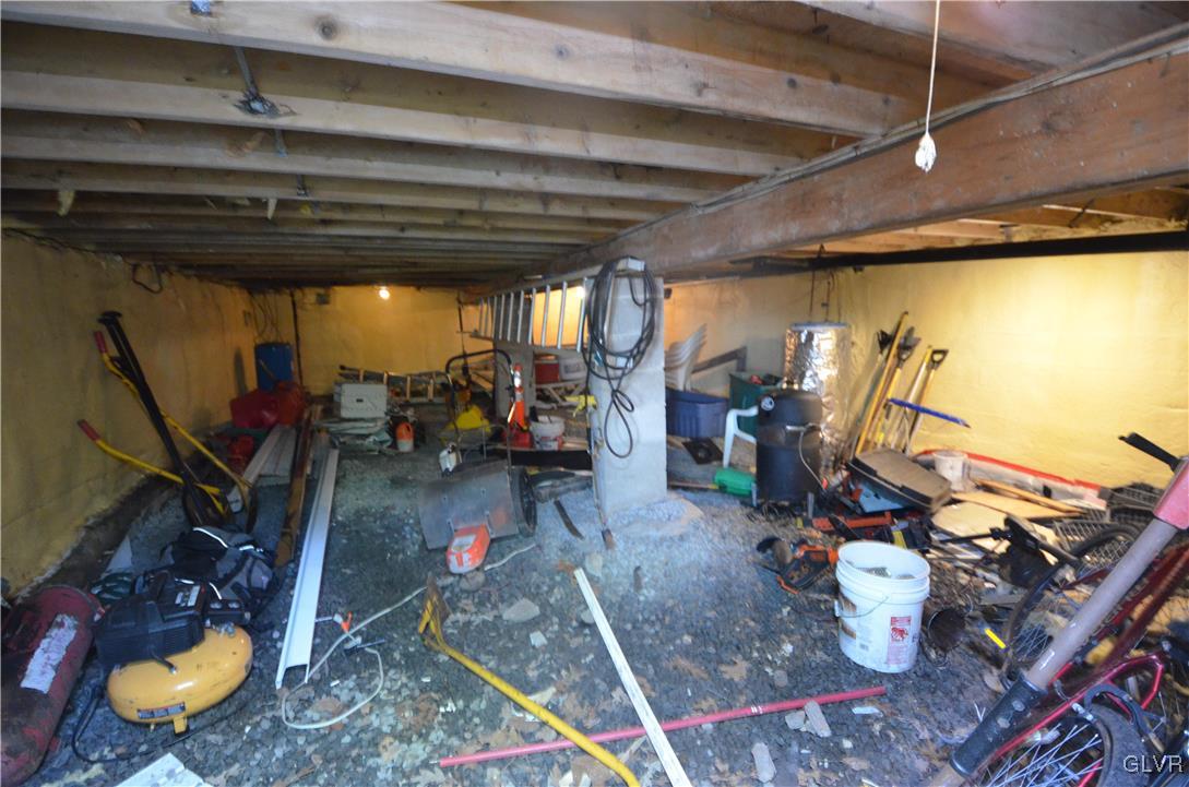 106 Chipmunk Road Bushkill, PA 18324 - Photo 10 of 12 Gallery Image 10